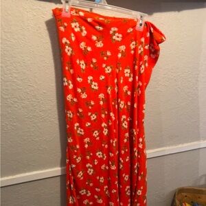 Old Navy Red Floral A-Line Skirt